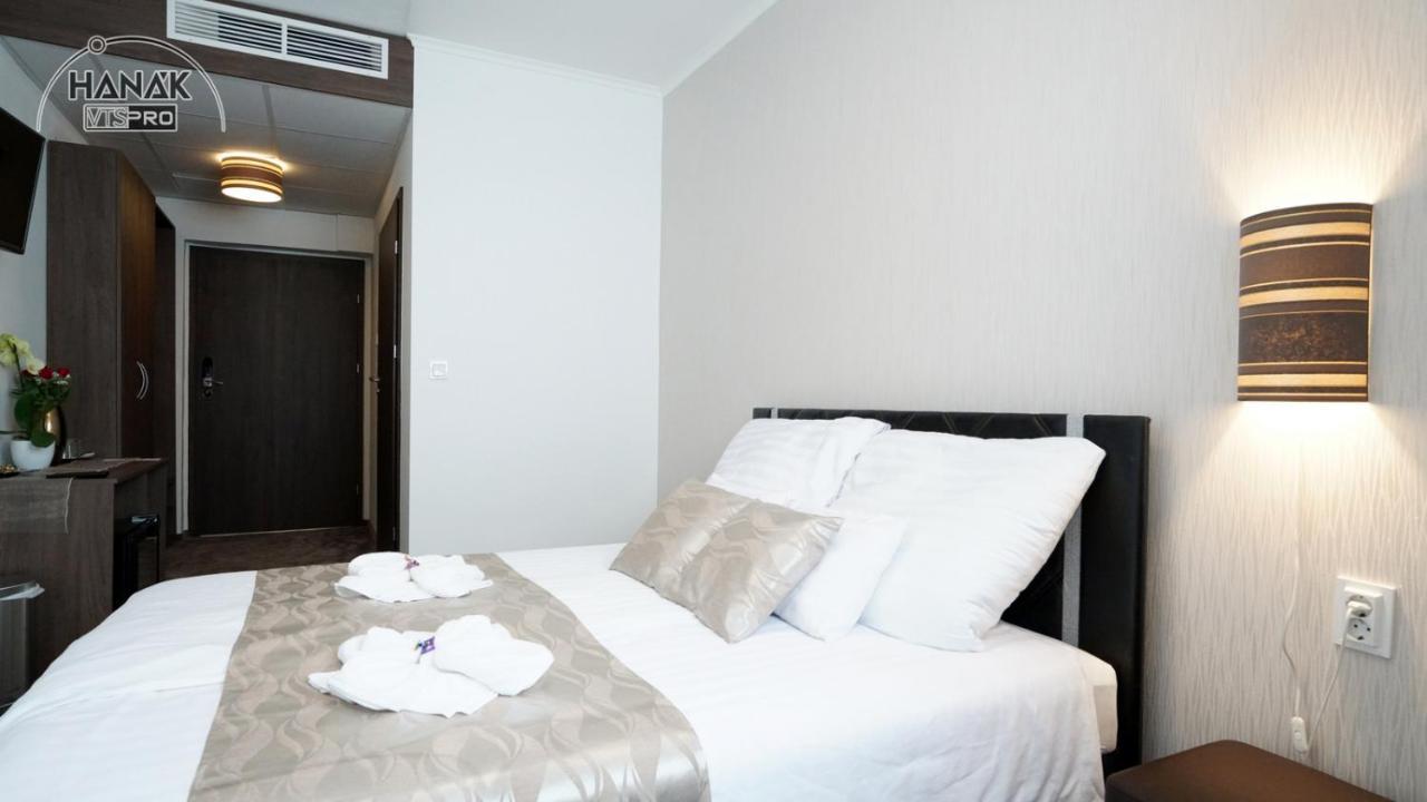 Hotel Irisz Nyíregyháza Екстериор снимка