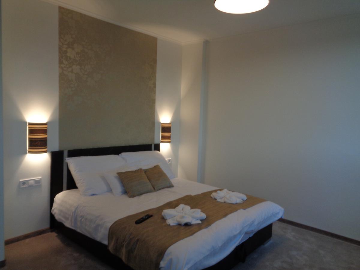Hotel Irisz Nyíregyháza Екстериор снимка