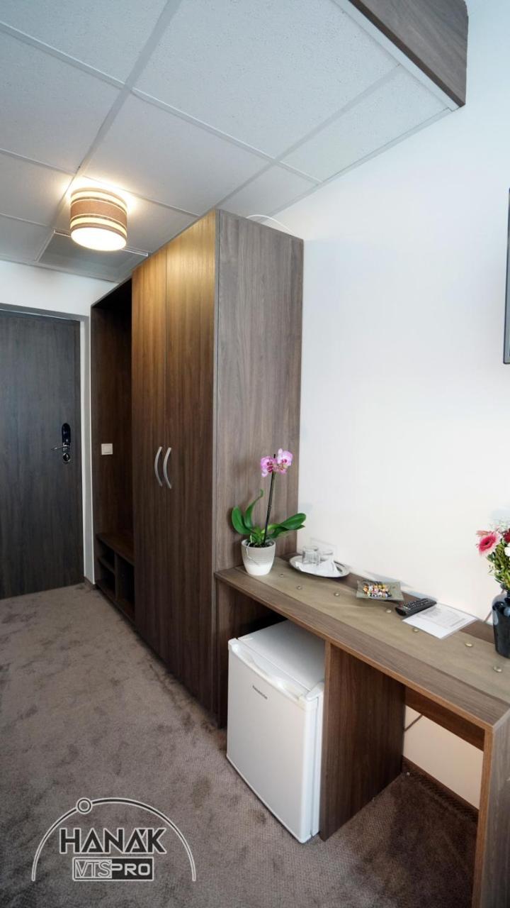 Hotel Irisz Nyíregyháza Екстериор снимка