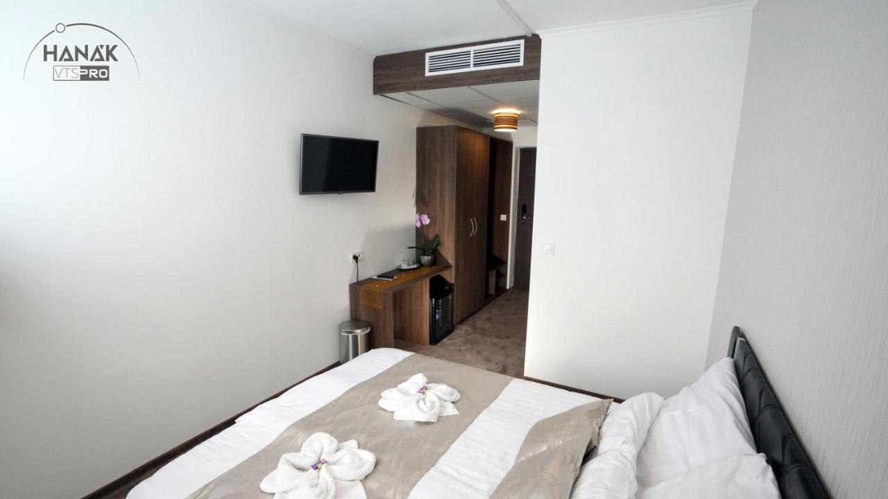 Hotel Irisz Nyíregyháza Екстериор снимка